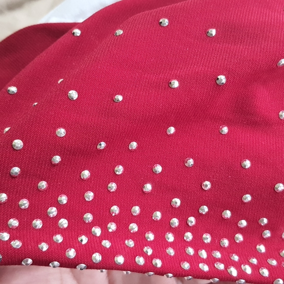 Top - Picture 3 of 3